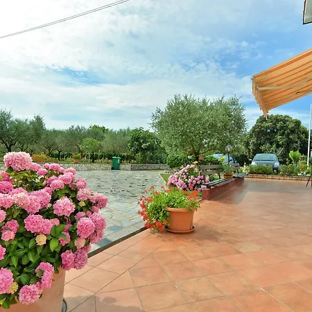 & Tanja 1552 Pensionat