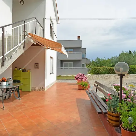 Pensionat & Tanja 1552