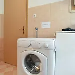 & Tanja 1552 Guest house 3*