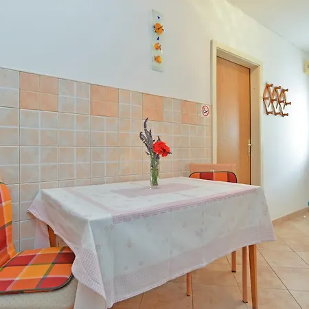 & Tanja 1552 3* プーラ